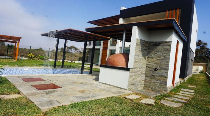 EXTERIORES