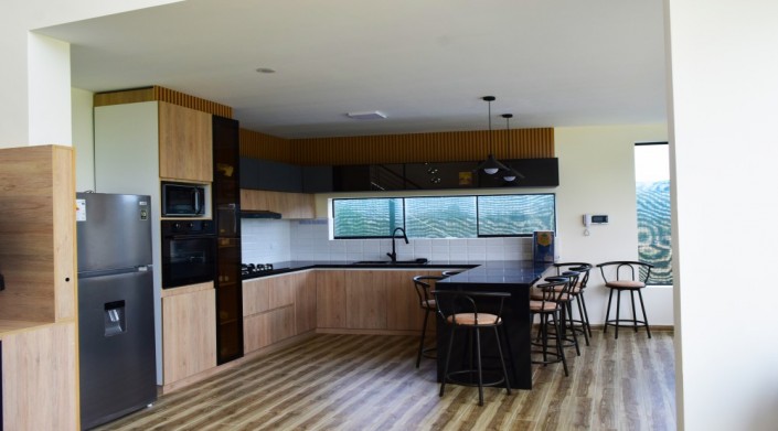 INTERIOR - COCINA