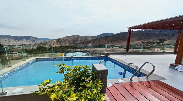 ZONA DE PISCINA
